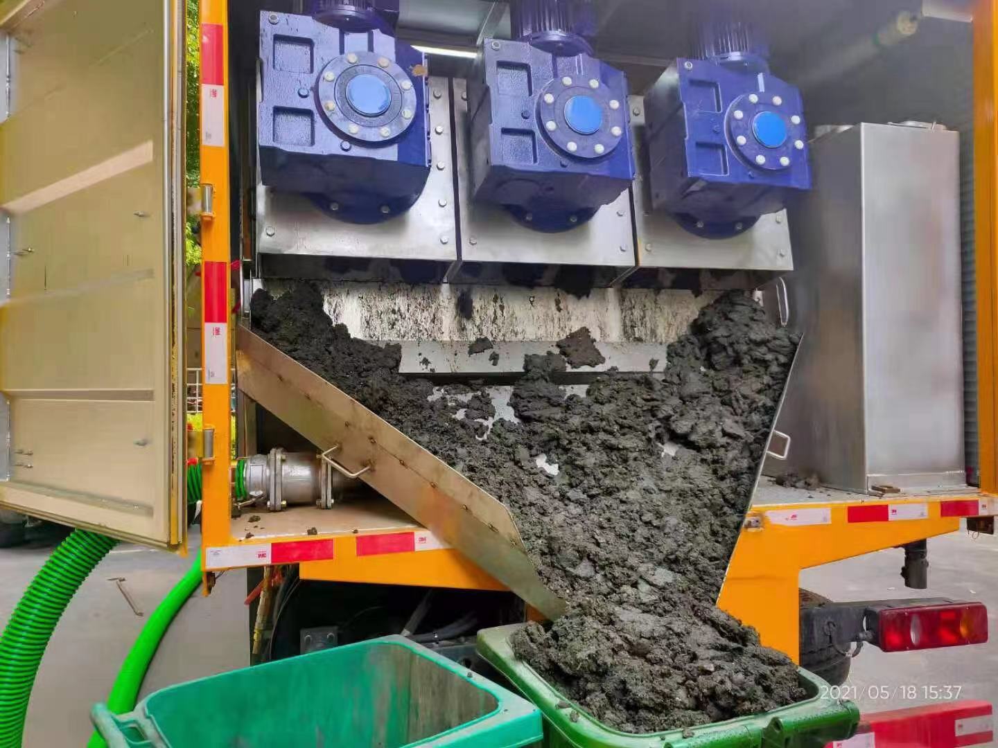 舟曲化粪池清掏城市维护站-泥浆净化干湿分离处理